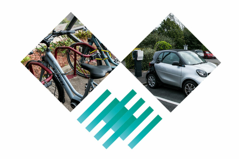 Trois images en forme de coeur : une photo de vélos électriques - une photo de voiture électrique - les barrettes du logo de CGI FINANCE en bleu