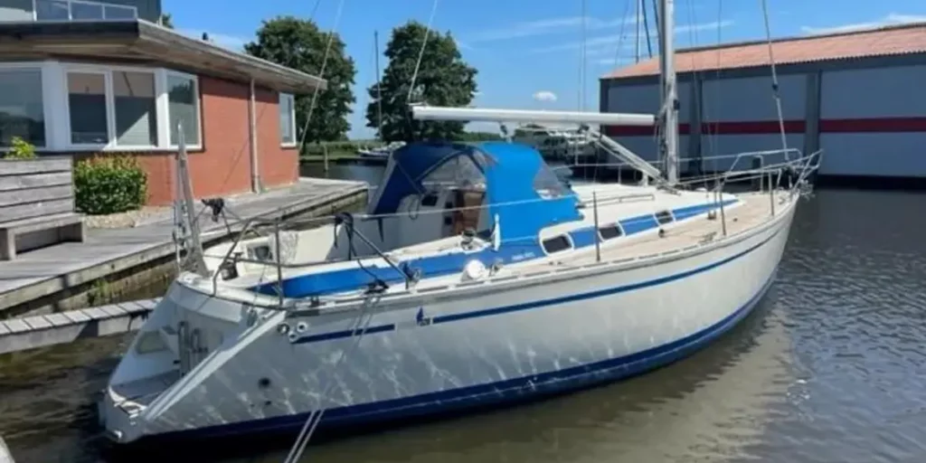 bavaria 320