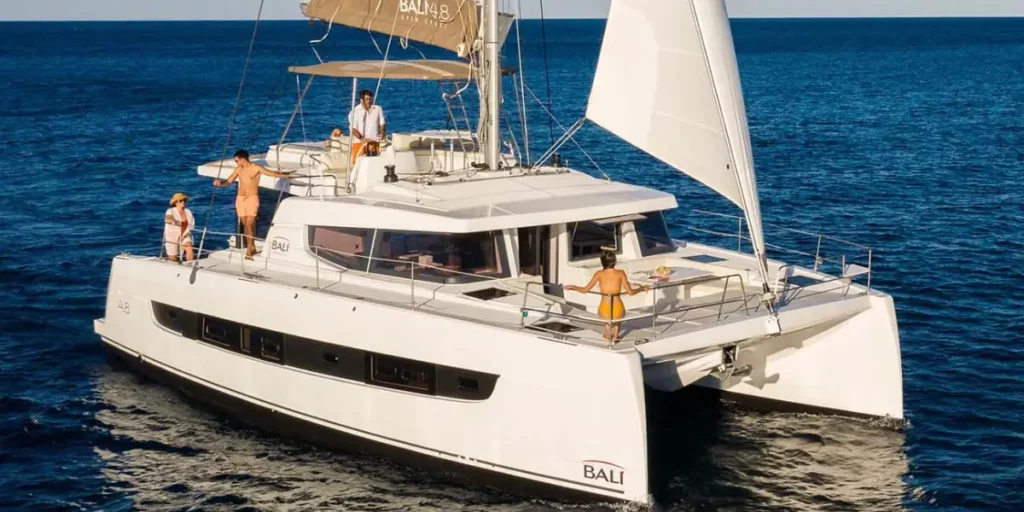 Catamarans Bali 4.8