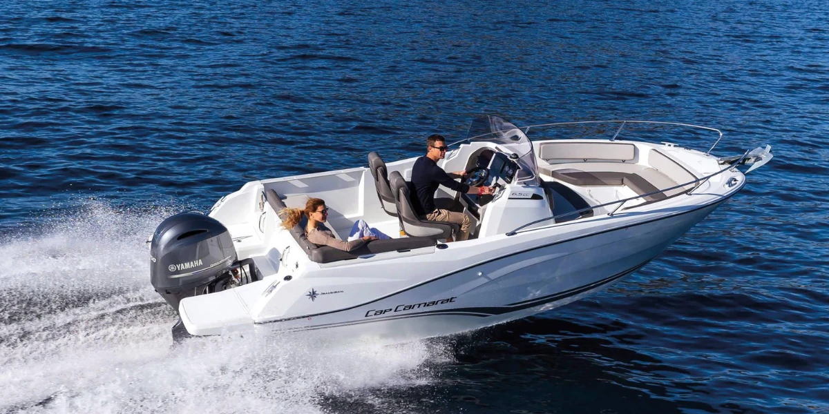 https://www.cgifinance.fr/app/uploads/sites/3/2025/01/Jeanneau-Cap-Camarat-6.5-CC-2.webp