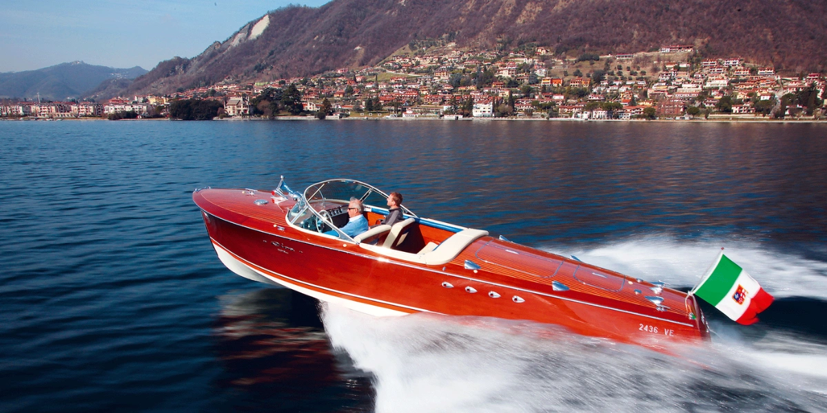 Riva Tritone