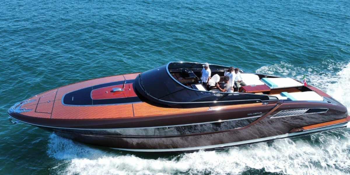 bateau riva