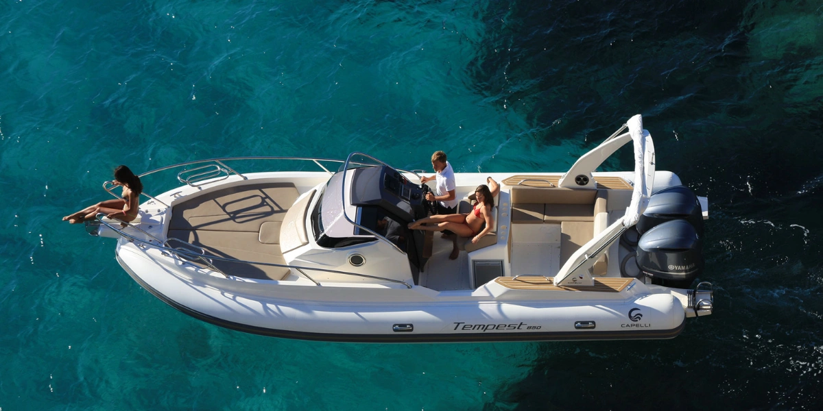 Tempest 850 Open – Top Line