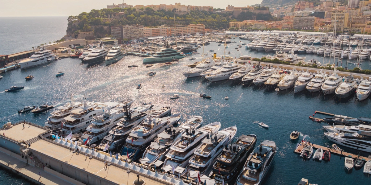 le salon de luxe de monaco